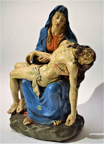 La "Pietà"  terracotta policroma